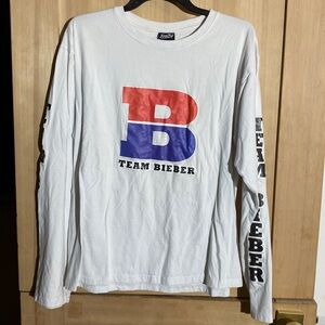 Justin Bieber stadium tour shirt